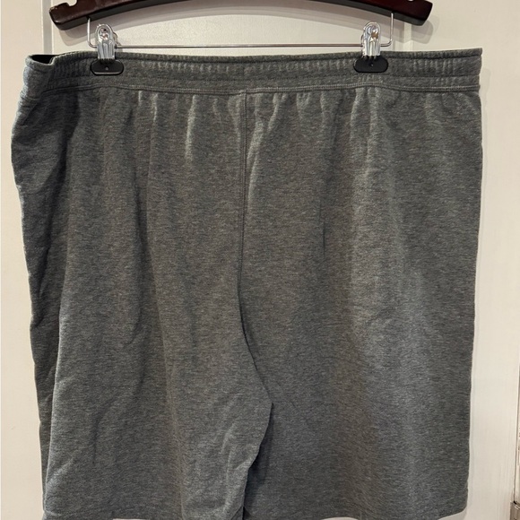 Eddie Bauer gray French Terry Bermuda Drawstring Shorts men’s size XXL - Picture 5 of 12